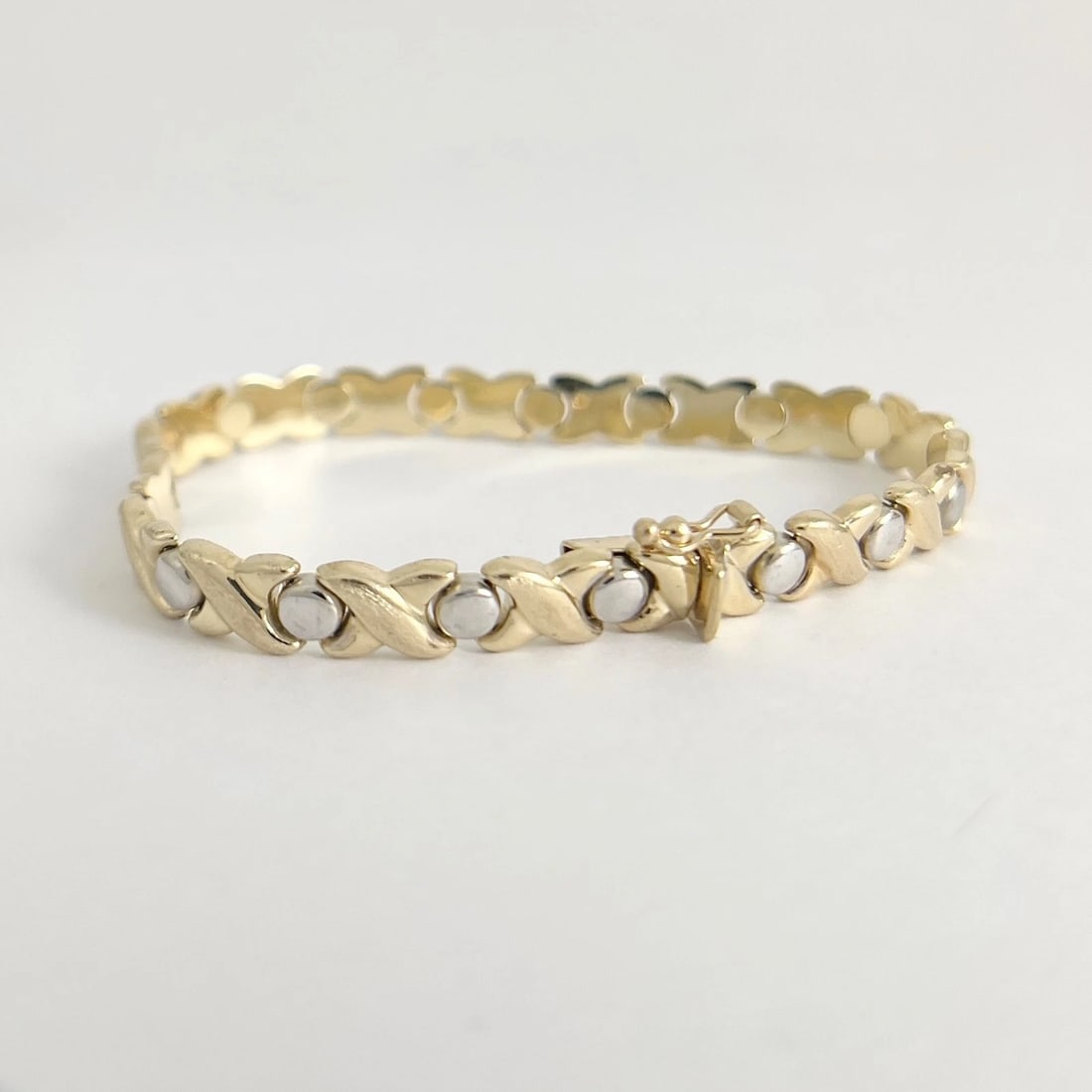 Vintage Two-Tone XO Chain Link Bracelet 14K Yellow White Gold, 7.66 Grams - 7