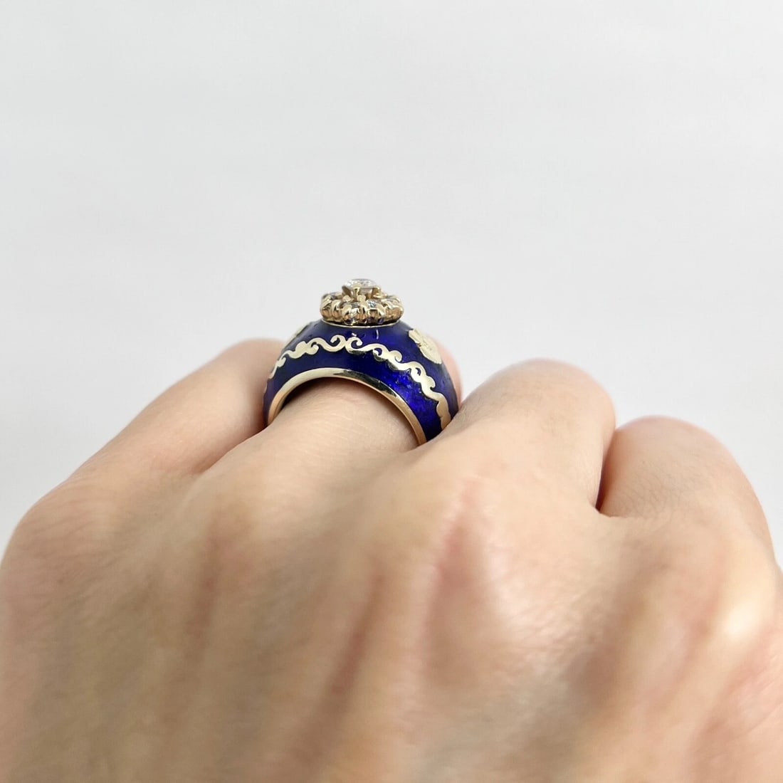Vintage 1950's Blue Enamel Diamond Flower Cocktail Ring 14K Yellow Gold 11.15 Gr - 6