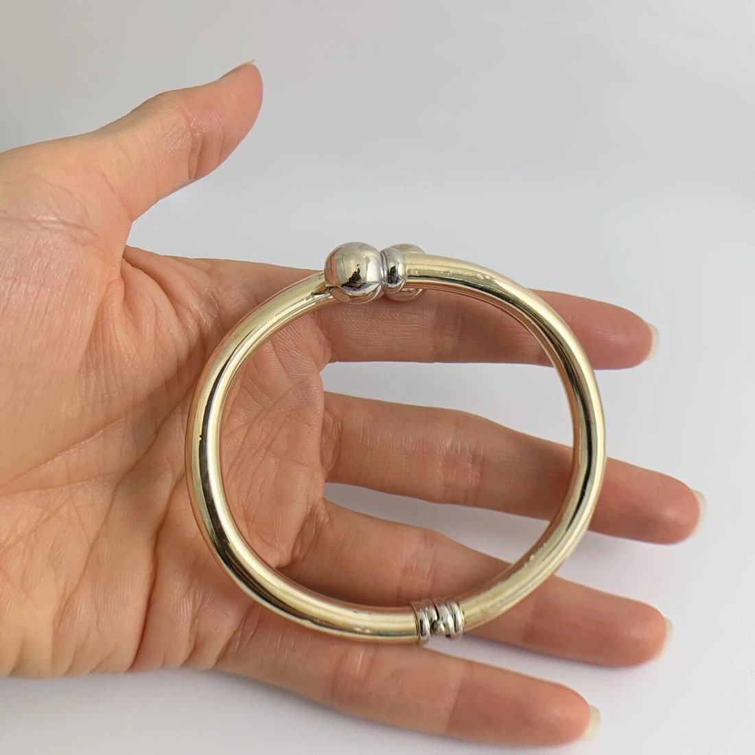 Vintage 1970's Two-Tone Wrap Bangle Bracelet 14K Yellow White Gold, 15.25 Grams - 4