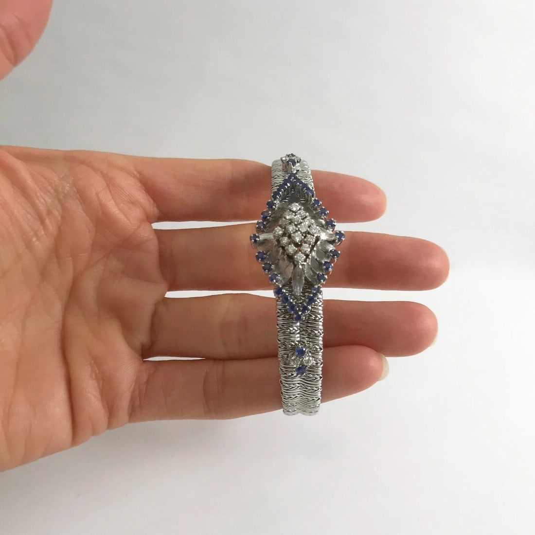 Vintage Blue Sapphire Diamond Geometric Cluster Bracelet 18K White Gold, 32.3 Gr - 3