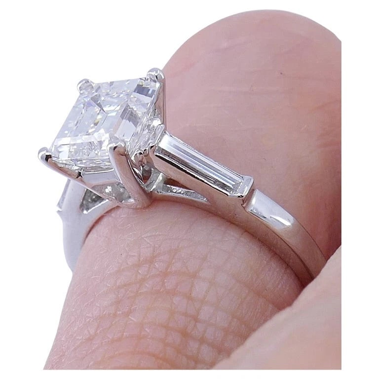 1.27-ct Emerald Cut E VS2 GIA Diamond Platinum Solitaire RING Estate Jewelry - 4