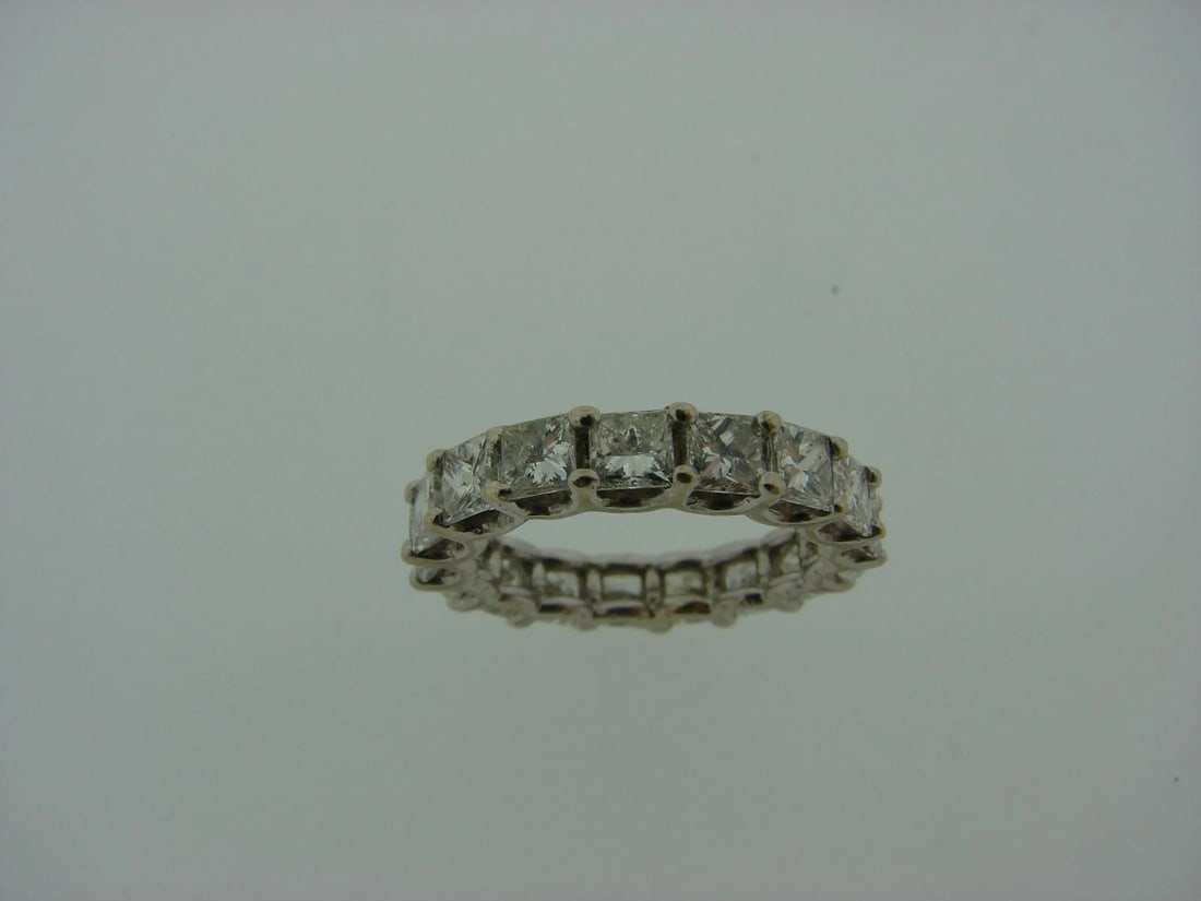 ETERNITY BAND 14K WHITE GOLD 3.20CTS PRINCESS CUT DIAMOND RING - 7