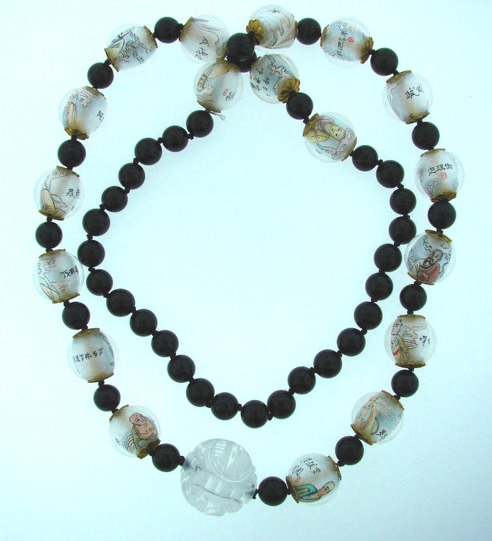 CHINESE BEAD NECKLACE PAINTINGS INSIDE BLACK WHITE NECKLACE - 3