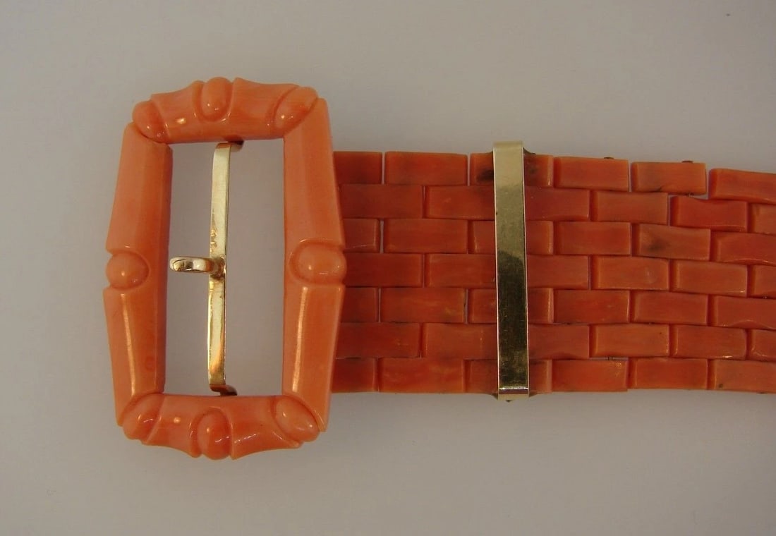 RARE 10k Yellow Gold & Coral Buckle Bracelet Vintage - 3