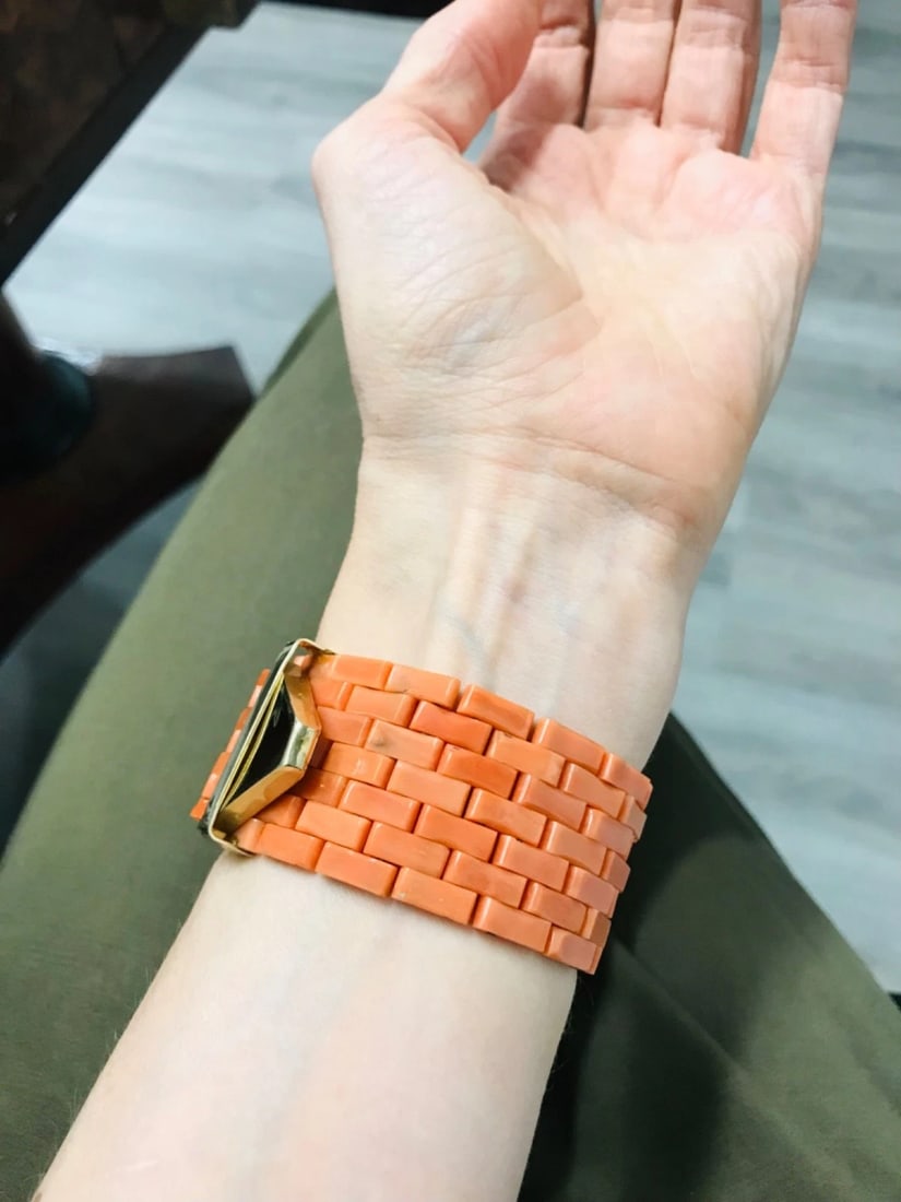 RARE 10k Yellow Gold & Coral Buckle Bracelet Vintage - 7