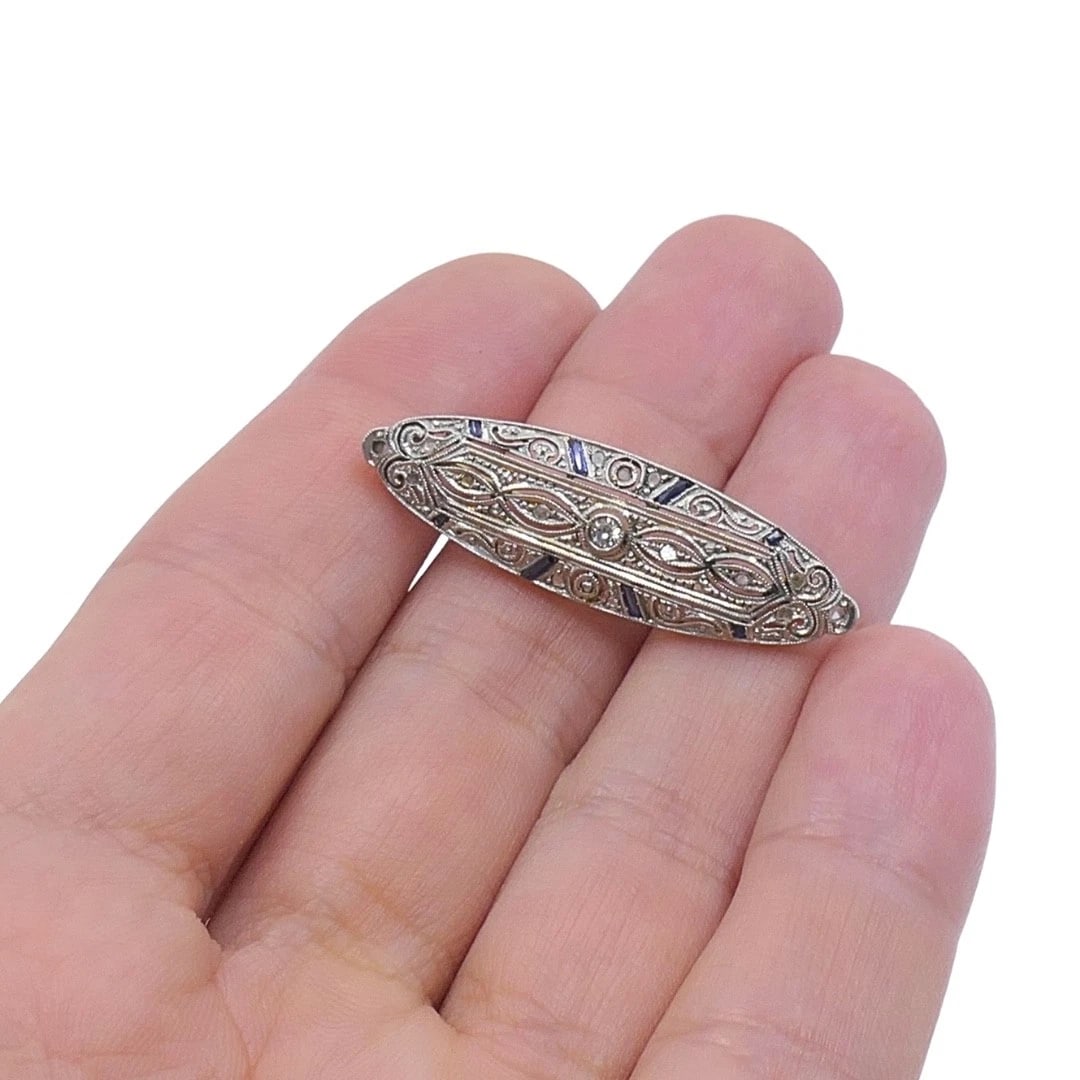 Art Deco 18k Gold Diamond Navette Brooch - 3