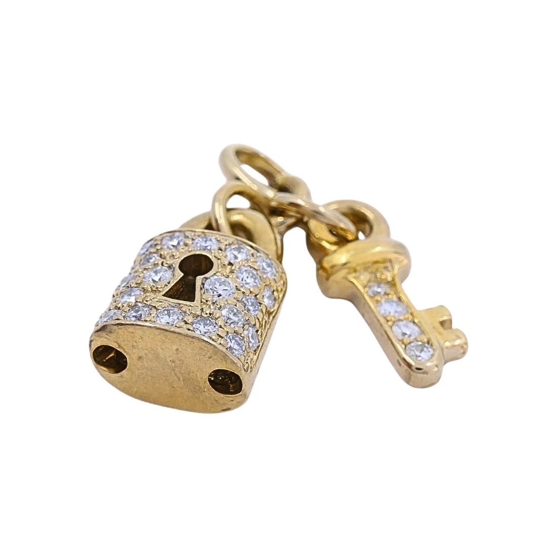 14k Gold Diamond Lock & Key Pendant Necklace - 7