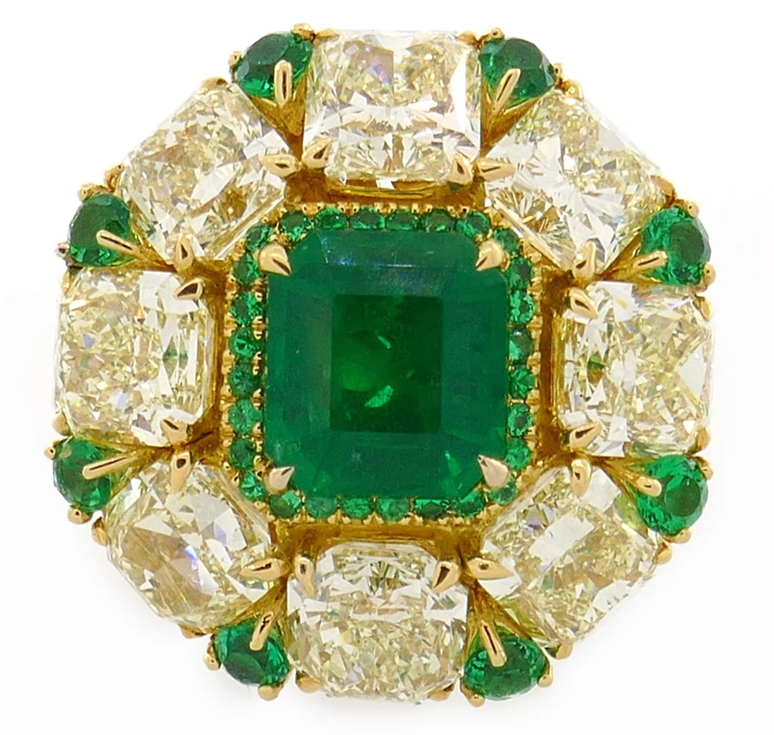 2.24-ct Emerald 8.28cts Diamond Yellow Gold RING Cocktail Chic: Title: 2.24-ct Emerald 8.28cts Diamond Yellow Gold RING Cocktail Chic Description: S. Beverly Dr. VK UNOOO EMERALD DIAMOND 18 karat Yellow Gold Cocktail RING Stunning cocktail ring - great addition