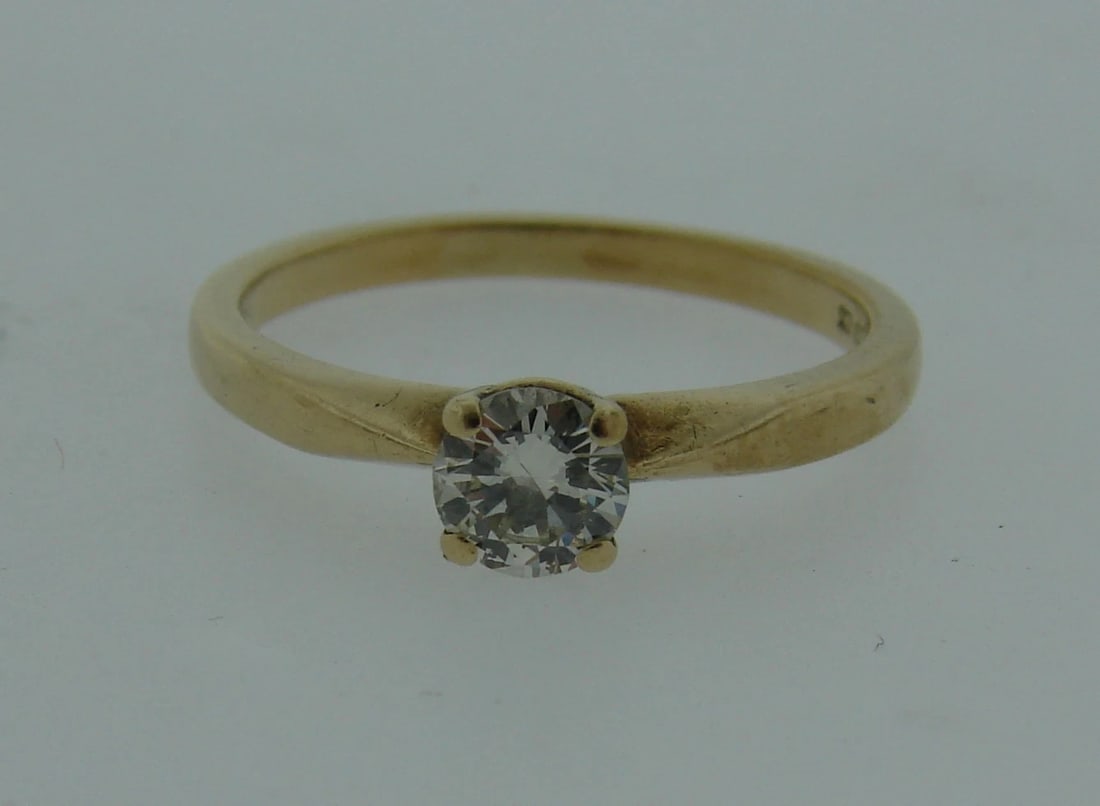 Timeless DIAMOND YELLOW GOLD SOLITAIRE RING Feminine Delicate Classy - 3