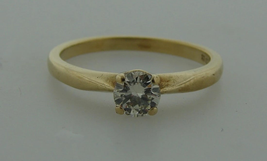Timeless DIAMOND YELLOW GOLD SOLITAIRE RING Feminine Delicate Classy - 5