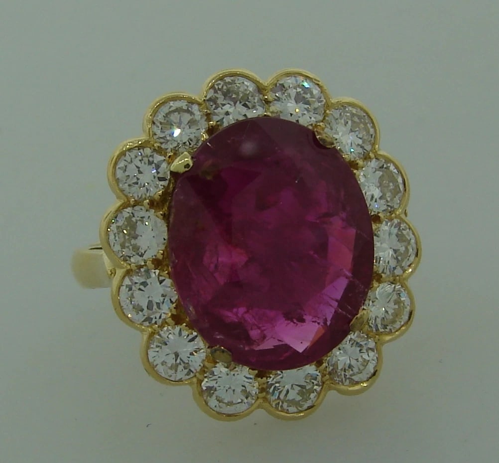 Elegant 6.32-ct RUBY 2.10 cts DIAMOND 18k YELLOW GOLD RING COCKTAIL ENGAGEMENT - 4