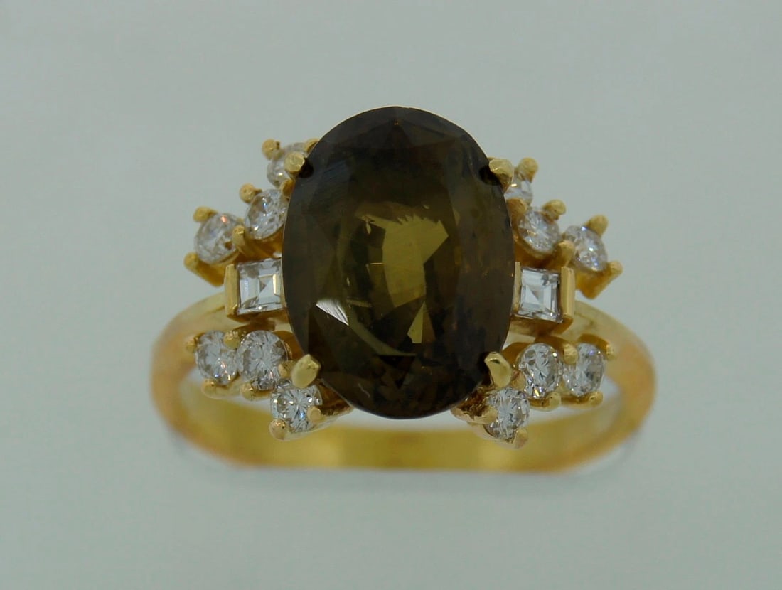 1980s 4.62-ct AFRICAN ALEXANDRITE DIAMOND YELLOW GOLD RING - Elegant Vintage - 2
