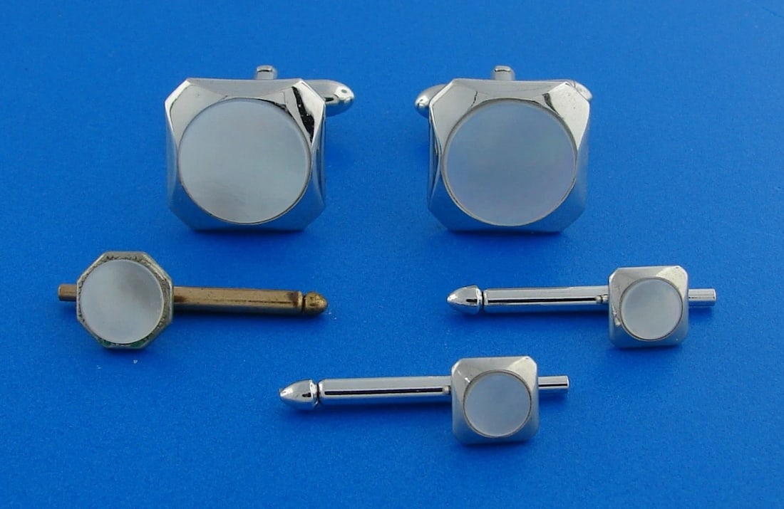 SWANK MOTHER-OF-PEARL WHITE METAL CUFFLINKS STUD SET in Box Unisex - 2