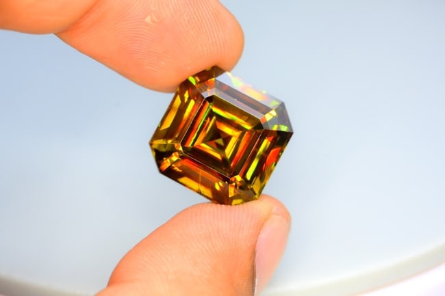 28 CT Sparkling Full Fire Titanite Rare Sphene Gemstone - 3