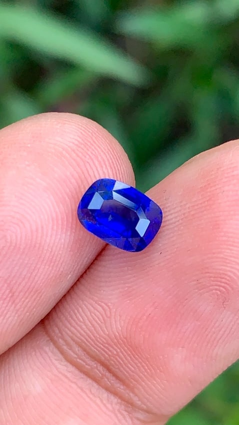 1.44 Carat Natural Ceylon Sapphire Gemstone - 3