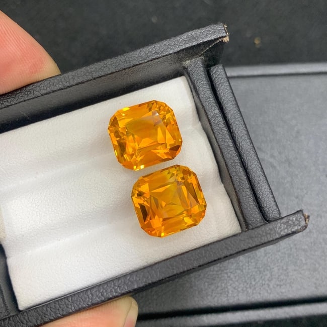 Madeira Citrine Gem Pair: 17.18 ct Orange Cushion Cut Stones - 5