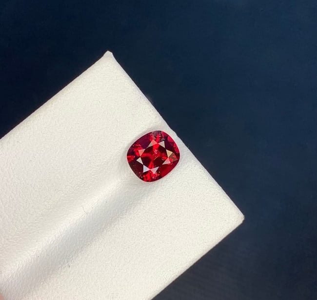 1.70 Carat Natural Unheated Pigeon Blood Burma Spinel Cushion Cut Gemstone - 4