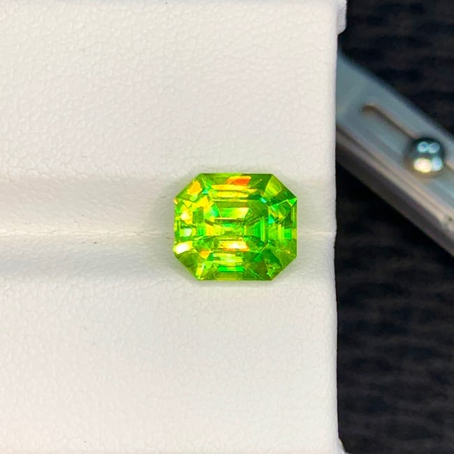 Apple Green Sphene Ring Stone, Full Fire Sphene Titanite Gemstone - 3