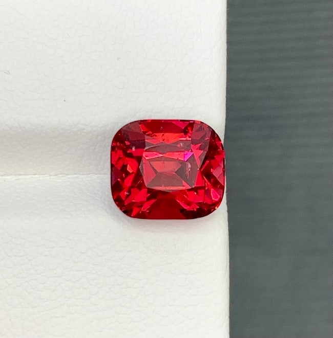 5.192 Carat Cherry Red Garnet Cushion Cut Loose Gemstone From Tanzania - 2