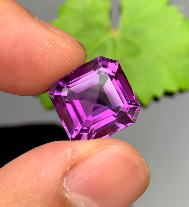 Asscher Cut Amethyst Gemstone: Natural February Birthstone (10.80 Carat) - 5