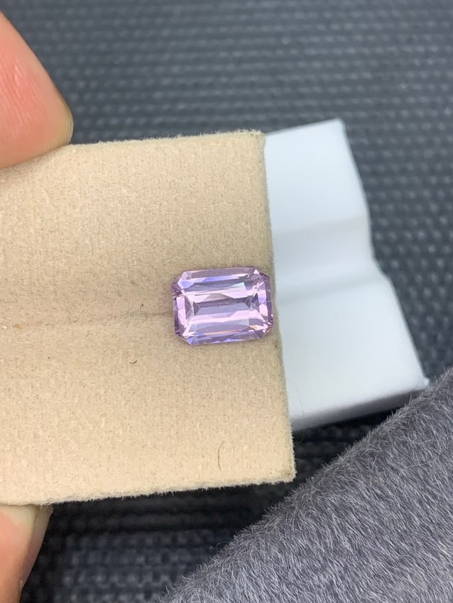 GIA Certified 2.37 Carat Light Pink Natural Spinel Gemstone For Ring: Title: GIA Certified 2.37 Carat Light Pink Natural Spinel Gemstone For Ring Description: Elevate your jewelry with this exquisite Lavender Spinel Loose Gemstone. Mined from nature, it boasts a flawles