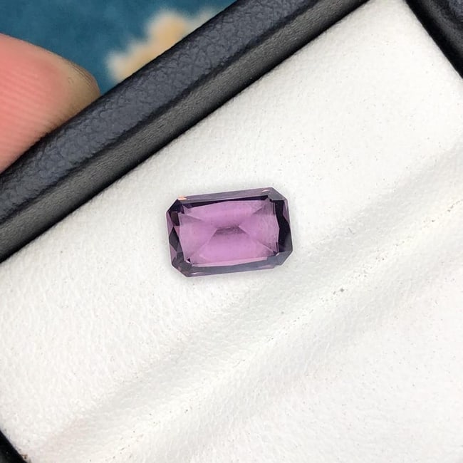 2.12 Carat AIG Certified Purple Natural Spinel From Tanzania For Jewellery - 5