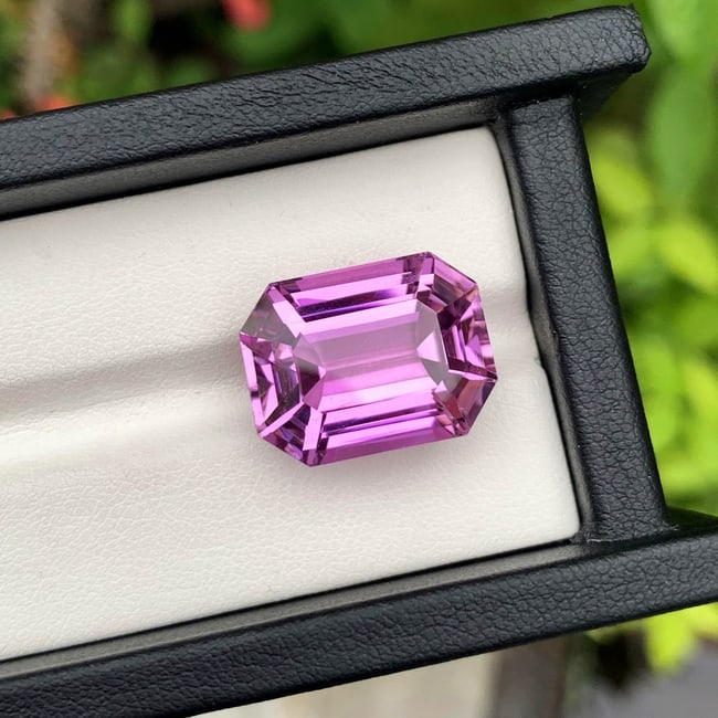 Deep Lilac Pink Kunzite Gemstone jewelry, Natural Kunzite Stone,26.25 CT - 3