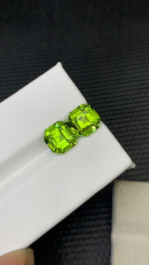 5.080 Carat Calibarted Pair Green Peridot Asscher Cut Gemstone For Earrings - 10