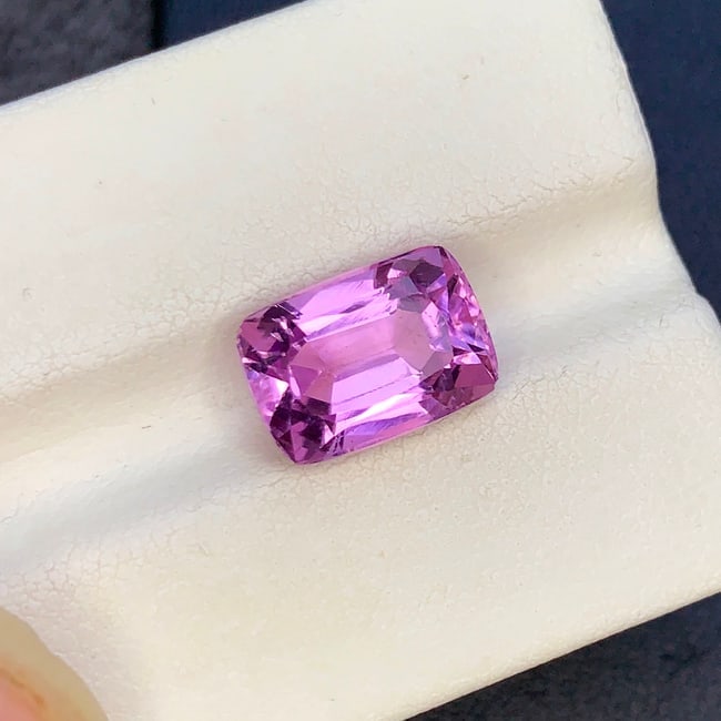Deep Pink Kunzite Gemstone, Natural Kunzite Ring Stone - 2