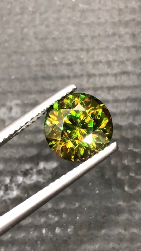 3.090 Carats Round Diamond Cut Natural Chrome Sphene Titanite Gemstone - 3