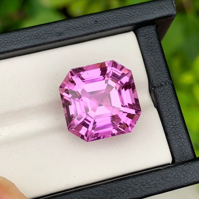 Natural Kunzite Loose Gemstone For Jewelry, Deep Pink Kunzite Gemstone - 3
