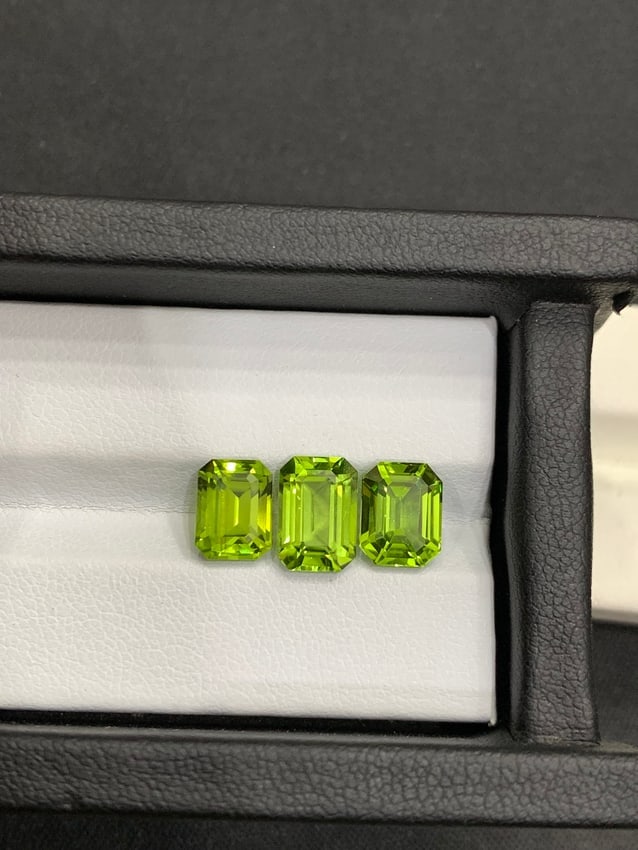 7.40 Carat Natural Stunning Apple Green Color Peridot Gems Jewellery Set - 7