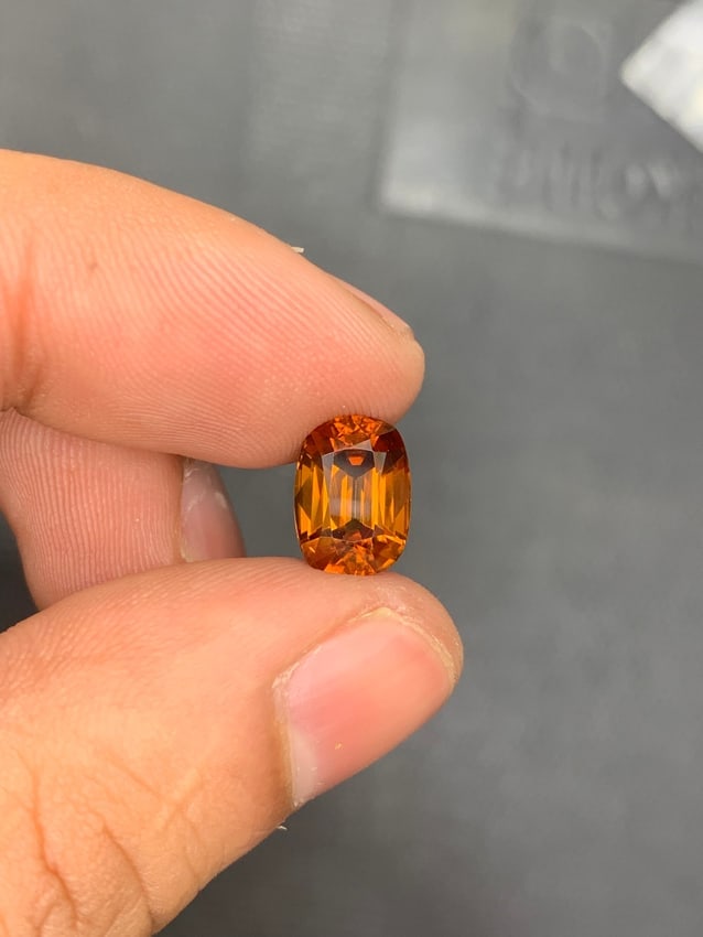 4.60 Carat Very Rare Natural Honey Brown Top Bastnasite Gemstone - 5