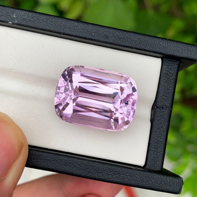 Top Quality Kunzite Gemstone For Necklace, Light Pink Kunzite Loose Stone - 4