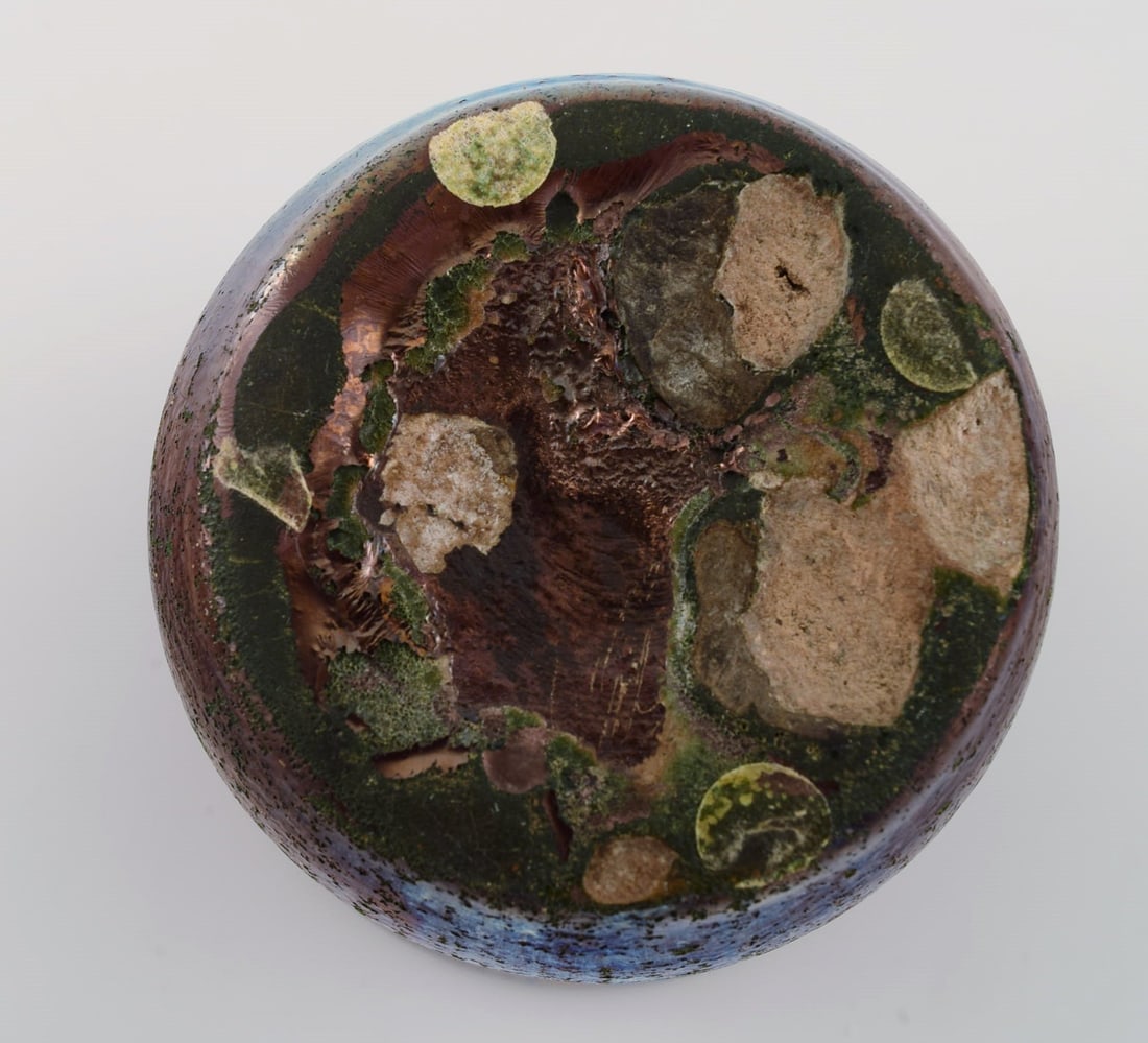 Soren Kongstrand (1872-1951), Denmark. Vase in glazed stoneware. Beautiful metallic luster glaze in - 7
