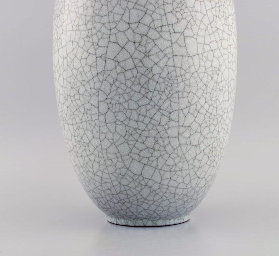 Karlsruhe, Germany. Vase in glazed stoneware. Beautiful crackle glaze. Mid-20th century. - 6