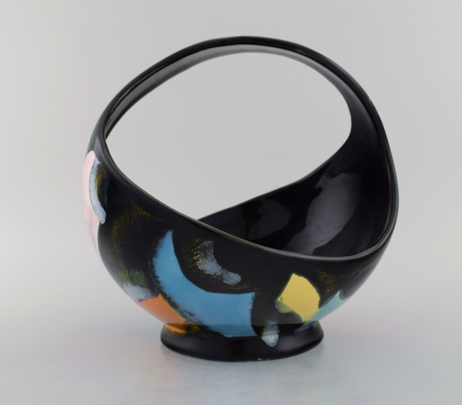 Longwy, France. Equinoxe basket in glazed ceramics. Abstract polychrome decoration on black - 2