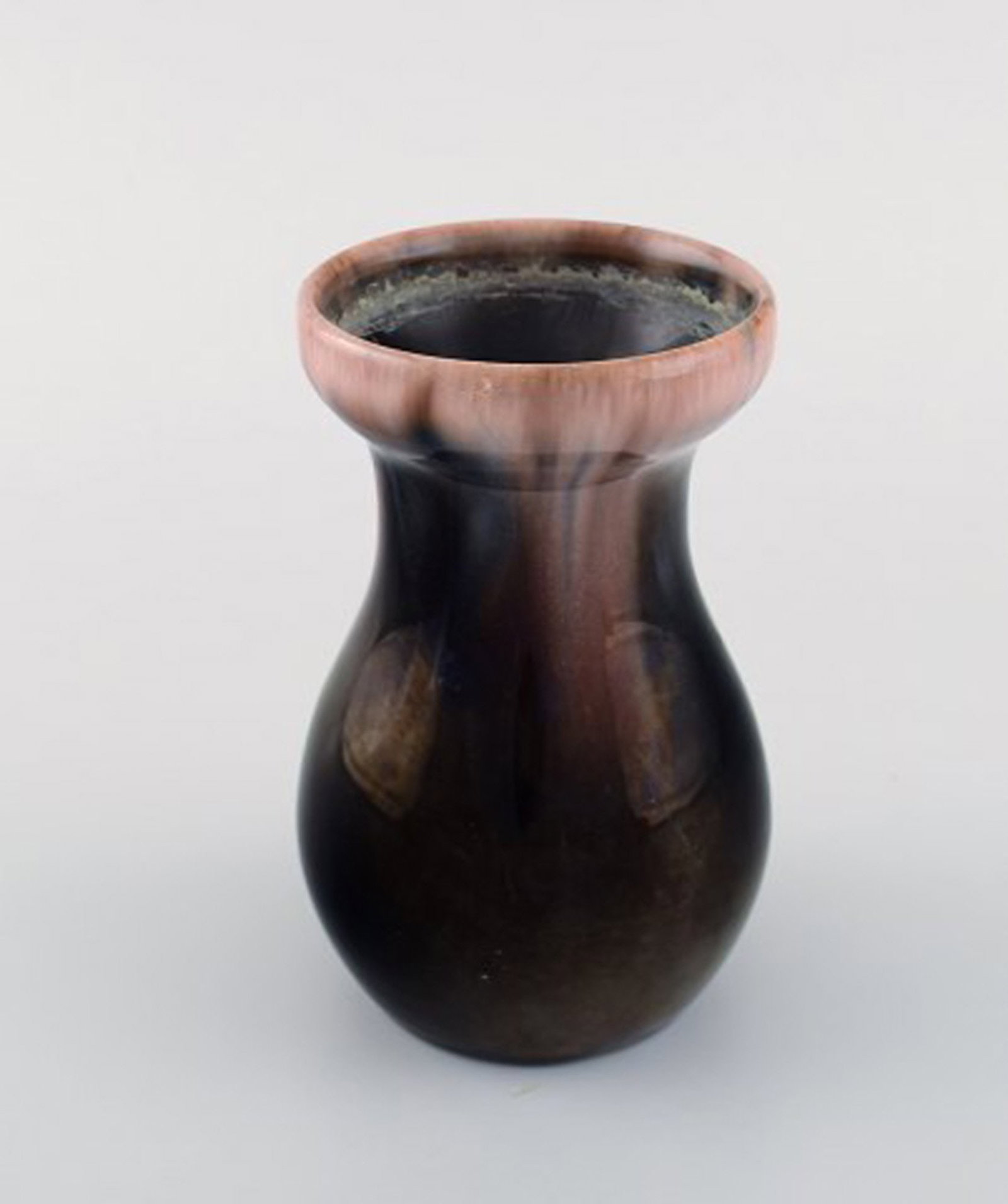 Michael Andersen, Danmark. Three vases in glazed ceramics. Beautiful glaze in cream and brown - 7