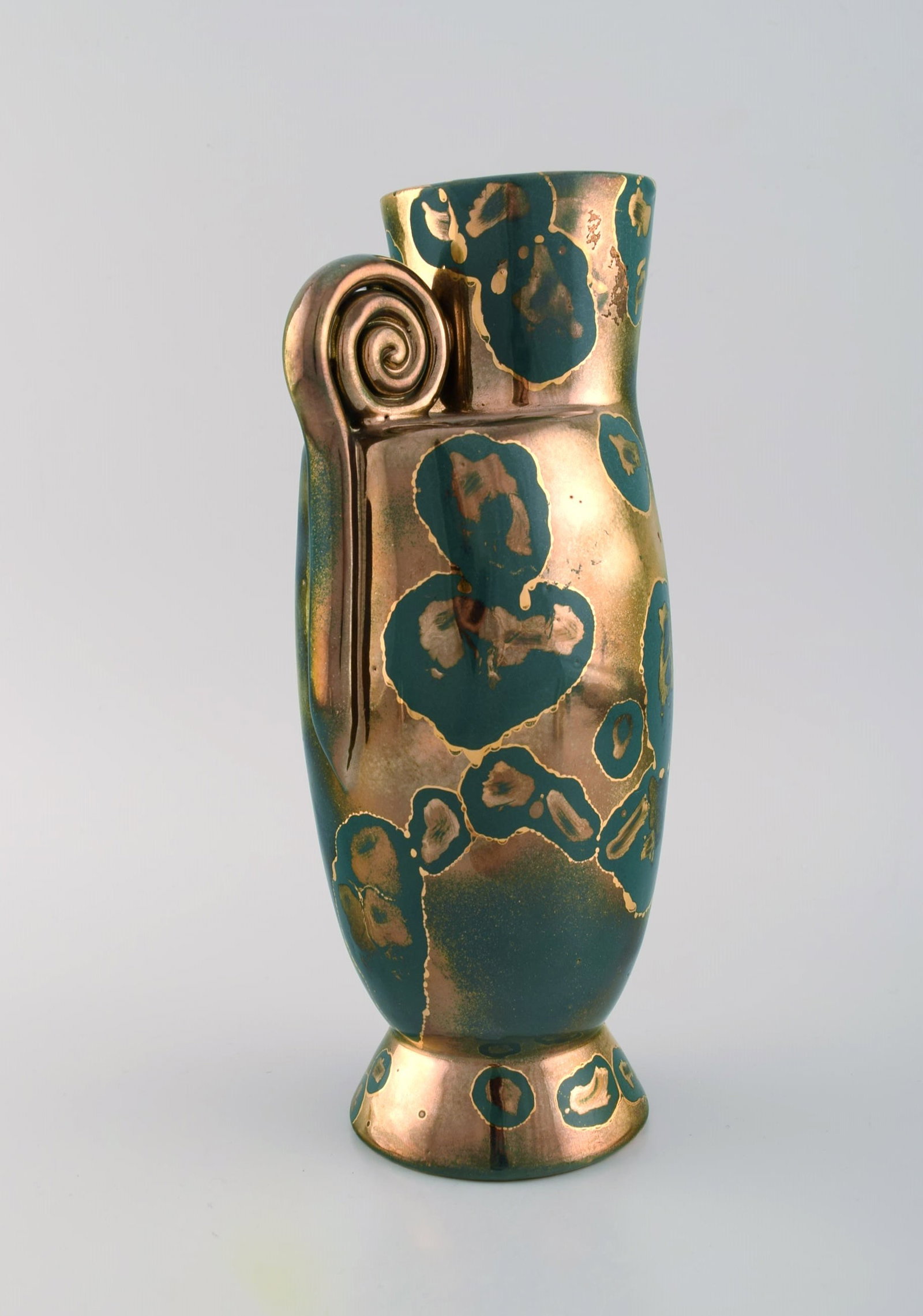 Arts Ceram Grand Feu, France. Vase / pitcher in glazed stoneware. Beautiful glaze in gold and green - 7