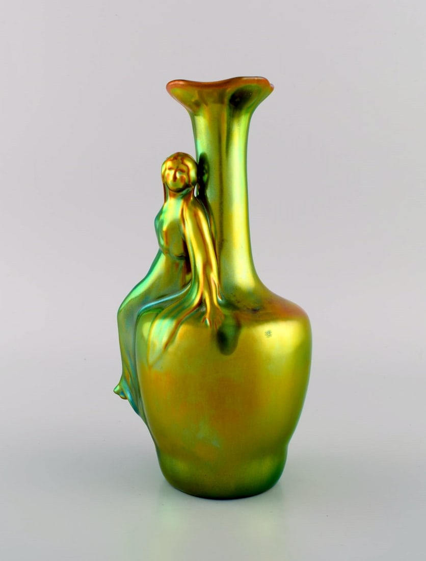 Zsolnay art nouveau vase in glazed ceramics modeled with sitting woman. Beautiful luster glaze. - 3
