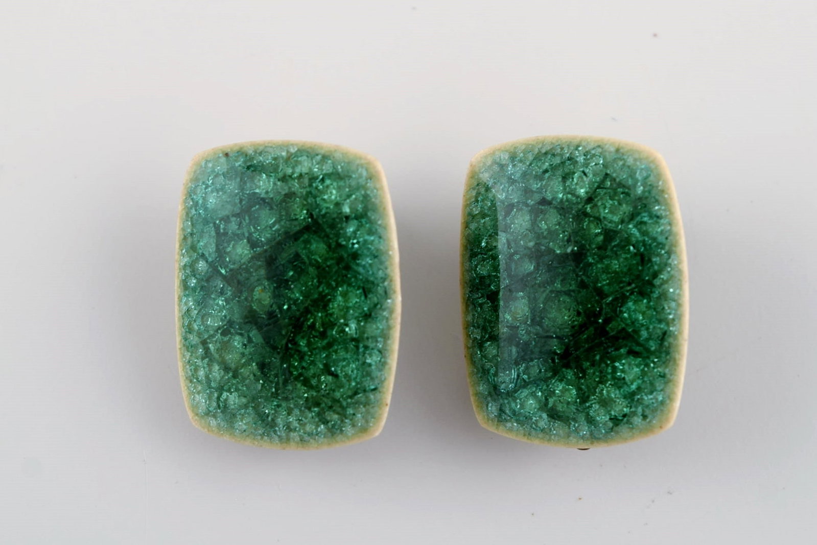 Ole Bjorn Kruger (1922-2007), Danish sculptor and ceramicist. Three pairs of unique ear clips in - 3