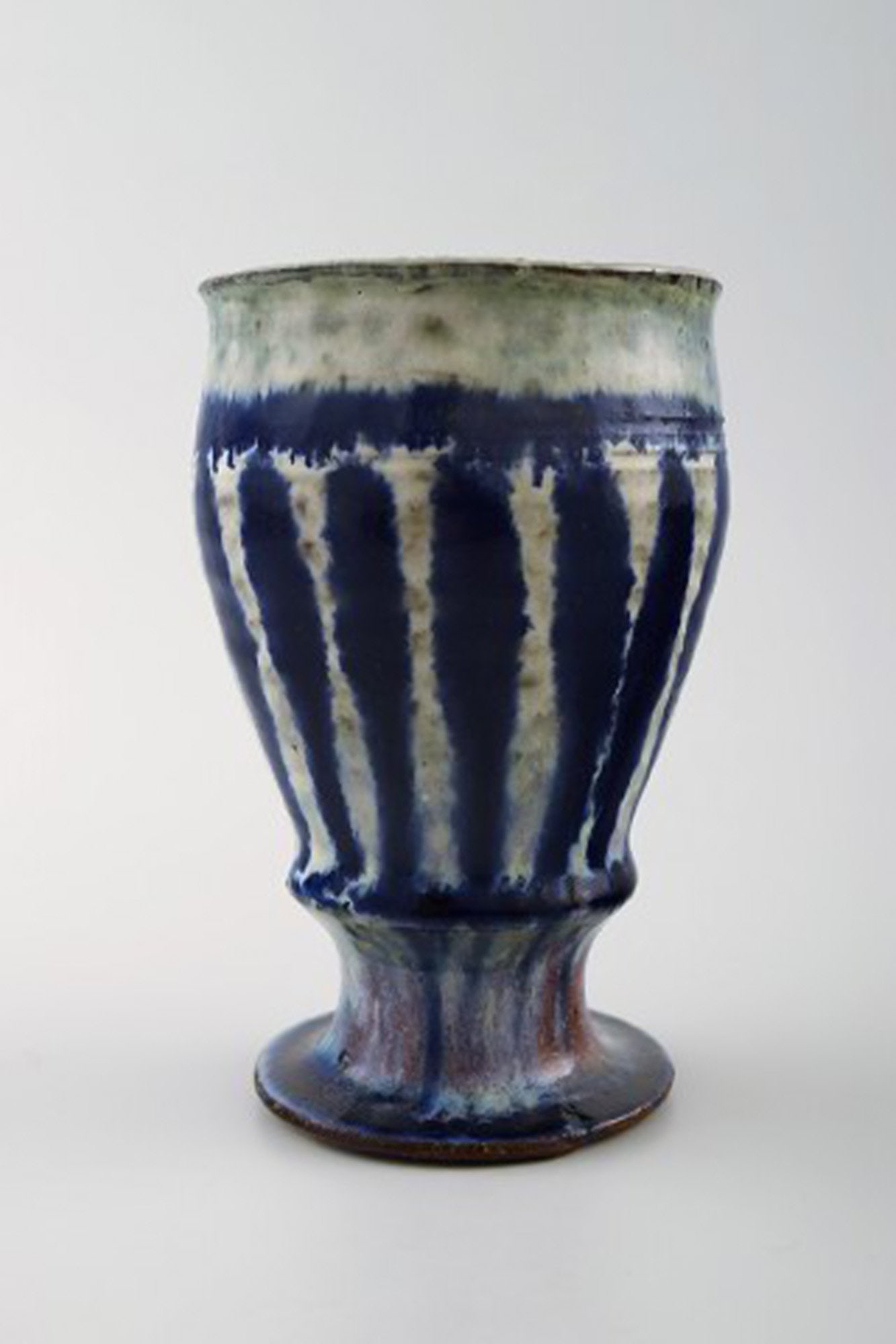 Gutte Eriksen, own workshop, three ceramic cups. - 3