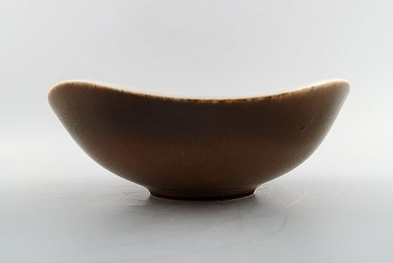 Friberg Studio large ceramic bowl. Modern Swedish design. Unique, handmade. - 3