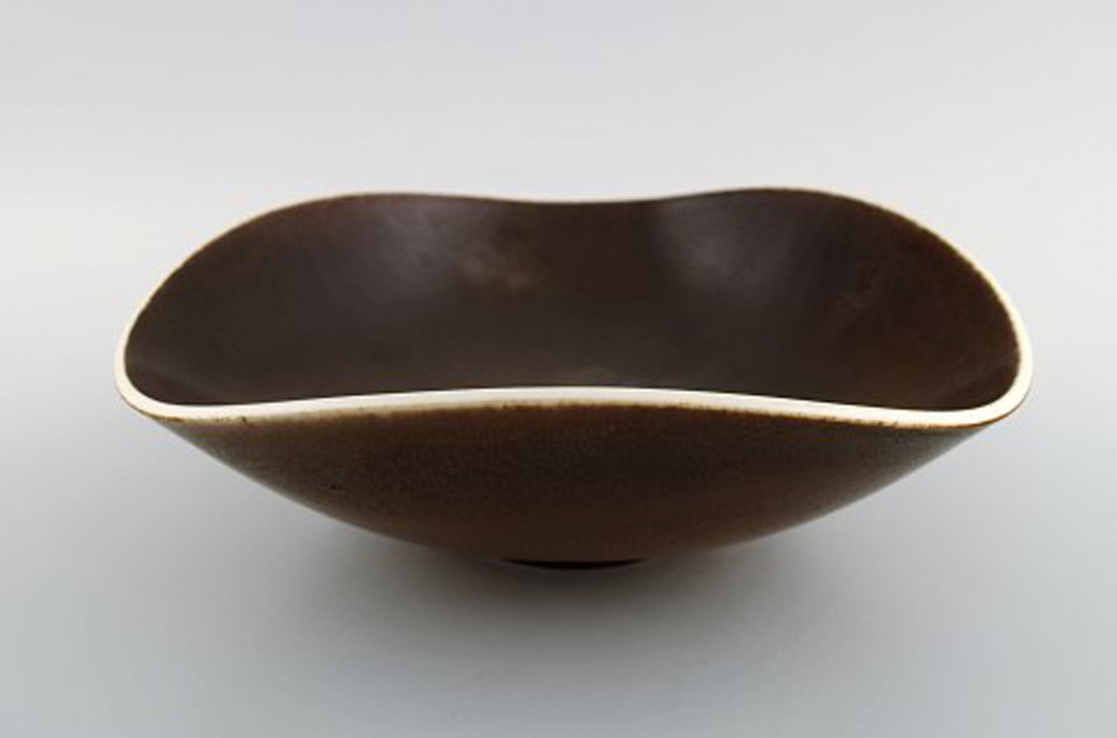 Friberg Studio large ceramic bowl. Modern Swedish design. Unique, handmade. - 4