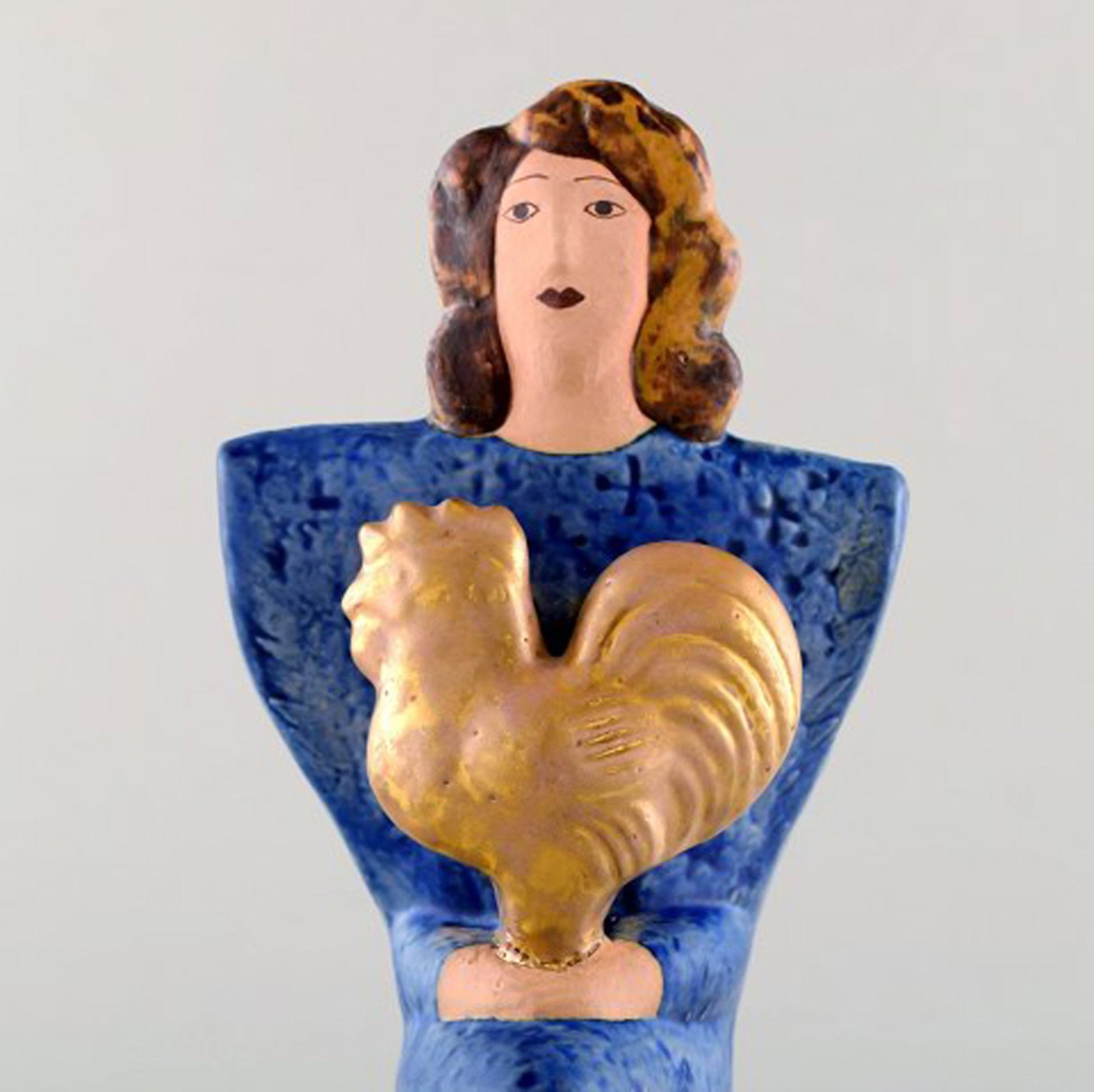 Very rare Lisa Larson unique figure of sitting woman in blue with golden rooster. - 3