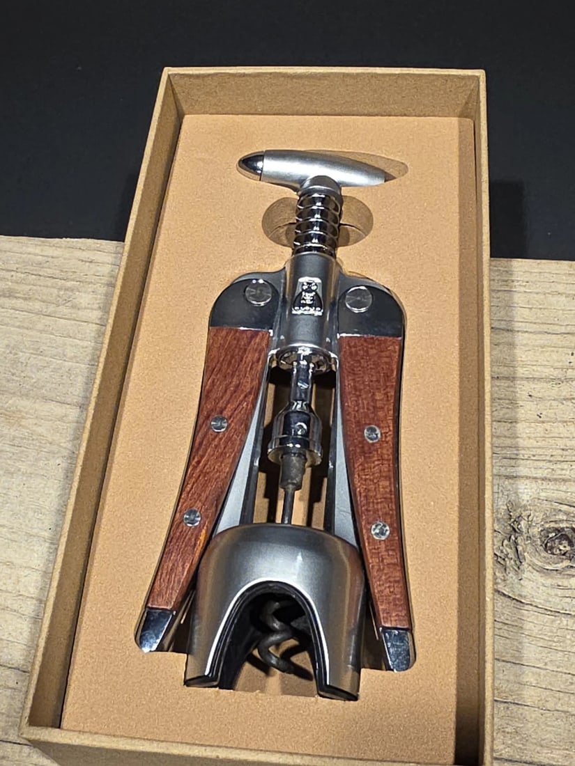 Laguiole Corkscrew with wood Handles Vintage Style - 3