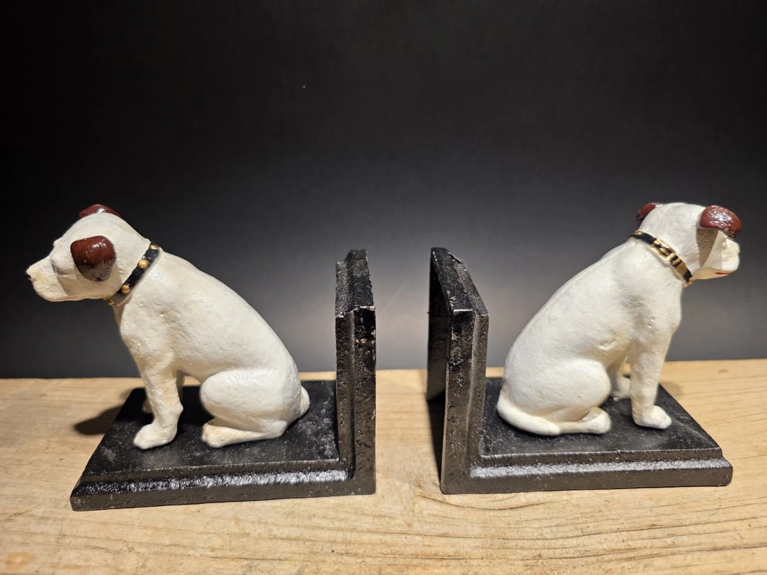 Pair of Cast iron Nipper Dog Bookends - 7