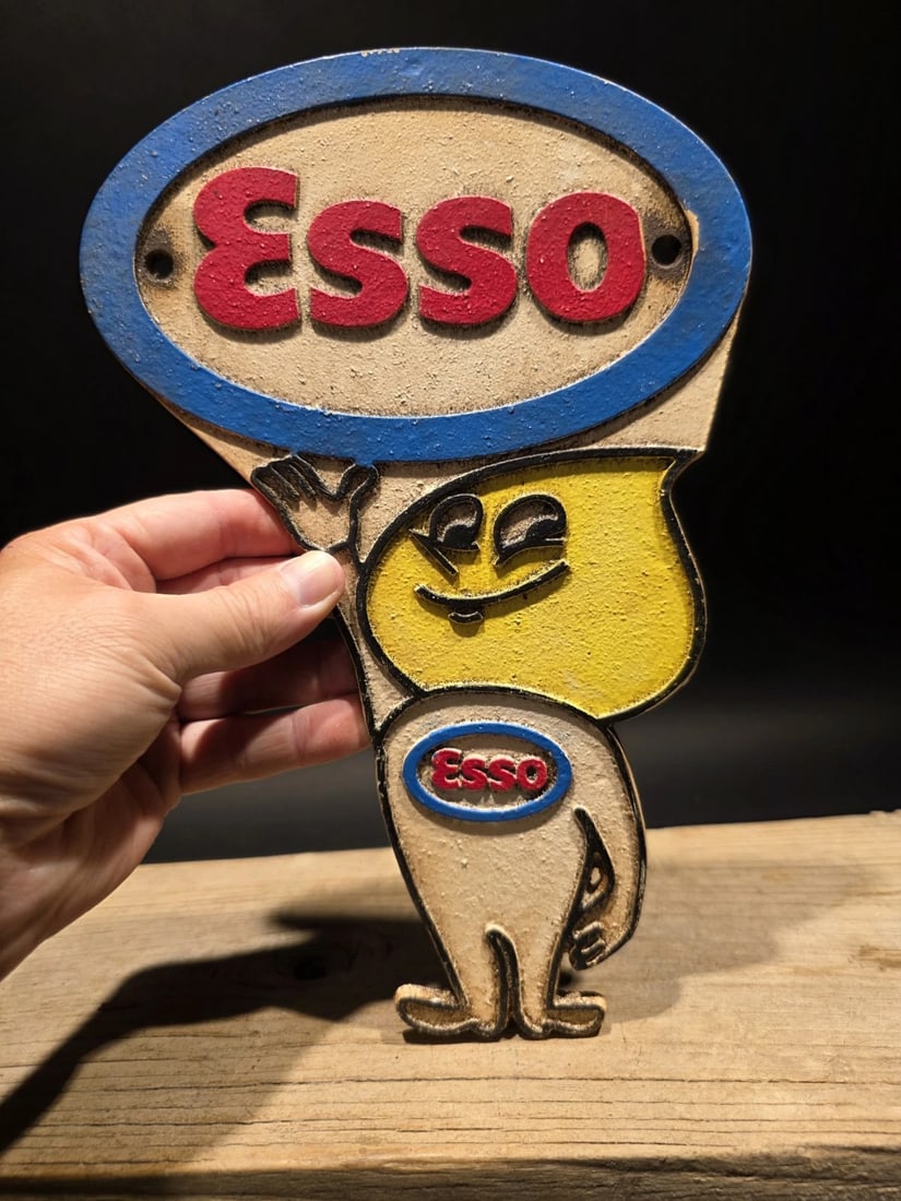 11" Gas Station Advertising Esso Oil Drop Cast iron Sign - 7