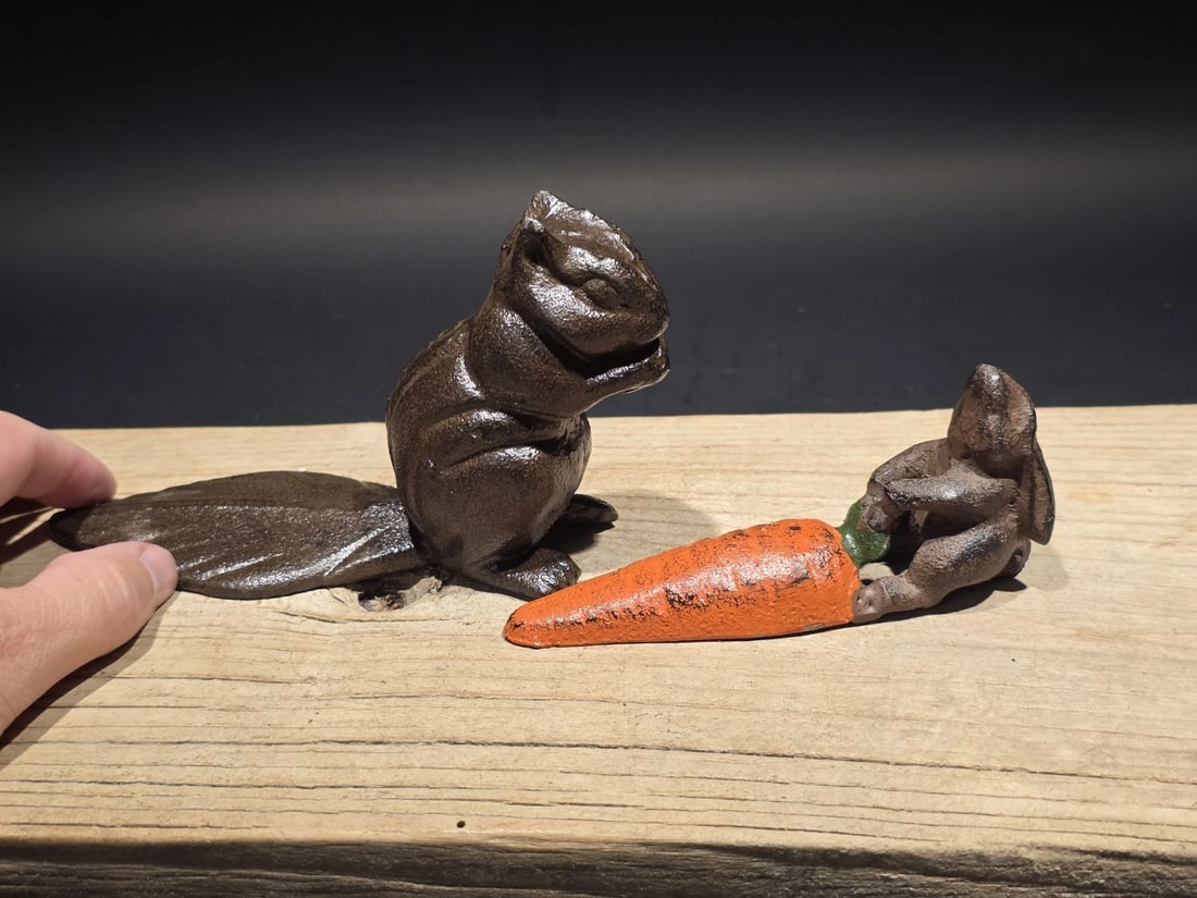 Cast iron Door Stop Rabbit & Squirrel Wedge Collection - 3