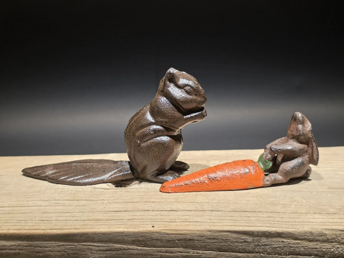 Cast iron Door Stop Rabbit & Squirrel Wedge Collection - 4